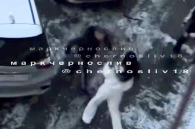 Пьяный дебошир из Уссурийска избил женщину, ее сына и повредил автомобиль