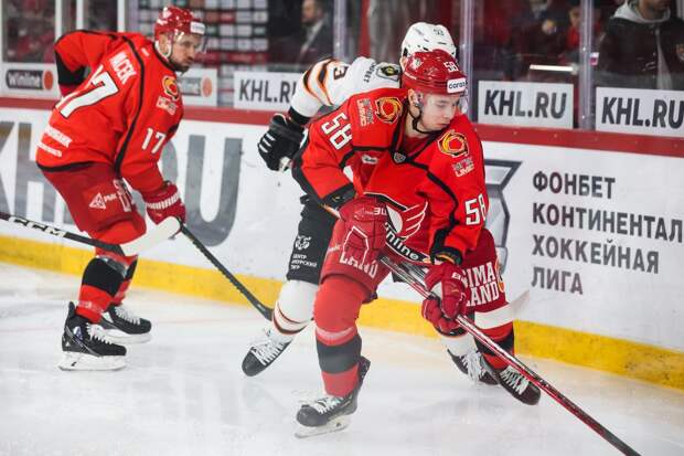 «Автомобилист» одержал четвертую кряду победу в КХЛ