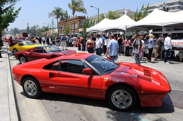 Слет обладателей автомобилей Ferrari в Колорадо (61 фото) Слет обладателей автомобилей Ferrari в Колорадо (61 фото)