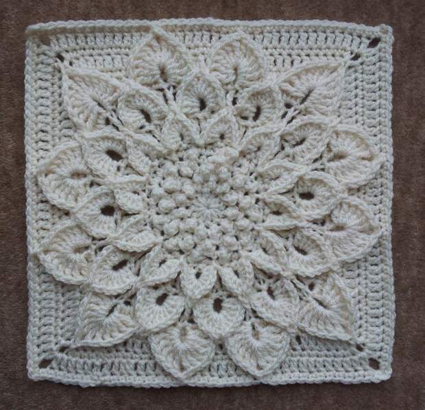 Ravelry: The Crocodile Flower pattern by Joyce Lewis