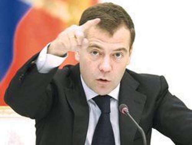 Медведев: РФ может увеличить экспорт зерна до 25 млн тонн Медведев: РФ может увеличить экспорт зерна до 25 млн тонн
