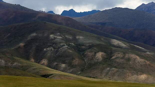 Трое туристов из России пропали в горах в Киргизии