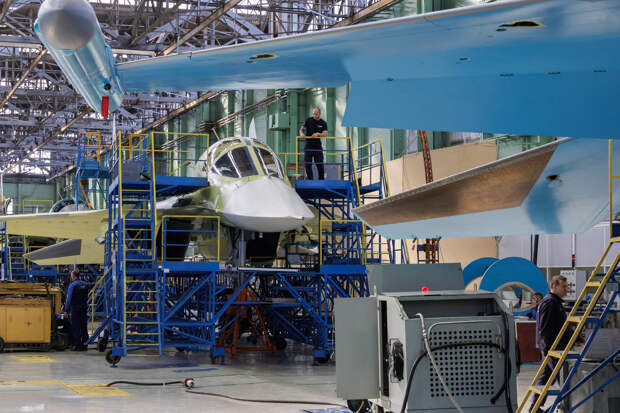 Российские военные заводы столкнулись с дефицитом кадров