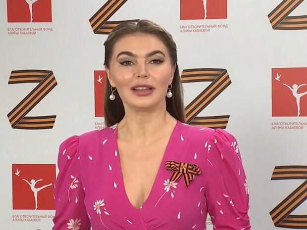 В Сети появилось фото из “дворца Алины Кабаевой” в Сочи (ФОТО)