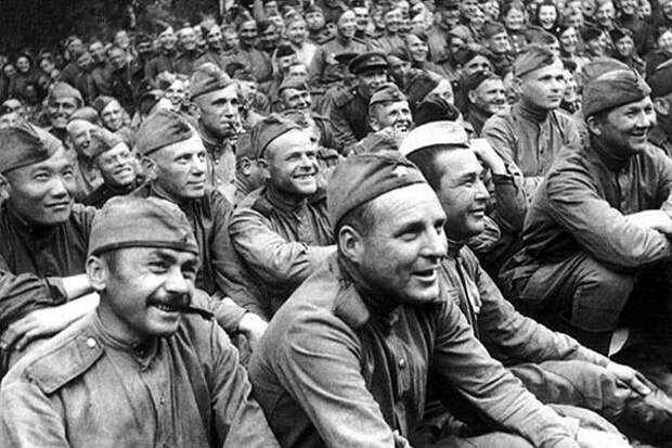 Сколько героев было в СССР в годы Великой Отечественной войны Сколько героев было в СССР в годы Великой Отечественной войны
