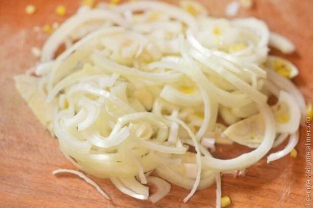 Жареные пирожки с грудинкой