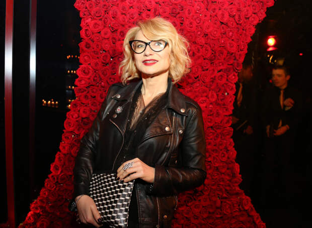 Перепалки в телестудии, хейт и развод, скрываемый три года. «Модный приговор» Эвелины Хромченко