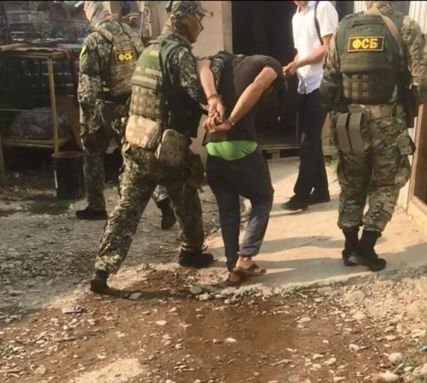 УФСБ в Адыгее задержало подозреваемого в связи с террористической организацией