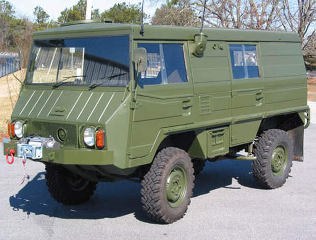 Steyr Daimler Puch-Pinzgauer 710
