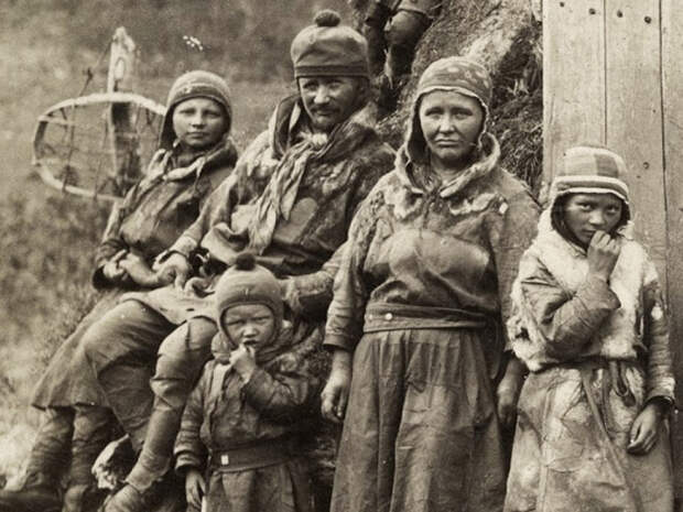 Семья саами, конец 1800-х.
