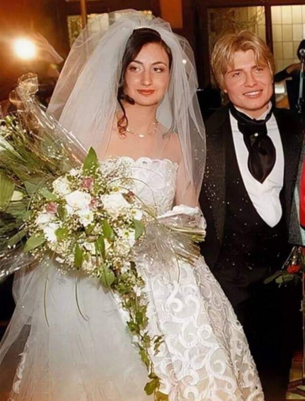 Николай Басков и Светлана Шпигель, 2001 год Николай Басков и Светлана Шпигель, 2001 год