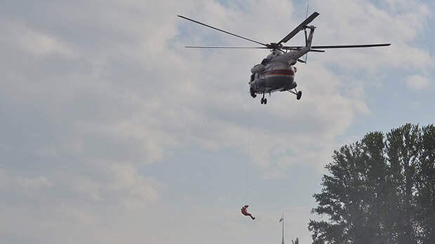 Спасатели обнаружили возможные следы пропавшего в Югре Ми-8