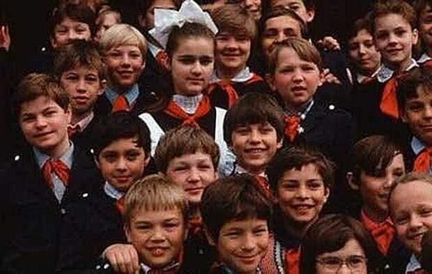 1342664284_USSR_children_4