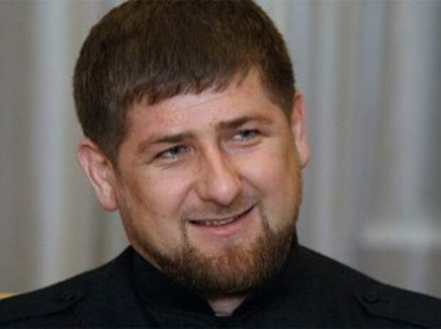 В Чечне назвали на фильм «Семья» о Кадырове лживым и постановочным В Чечне назвали на фильм «Семья» о Кадырове лживым и постановочным