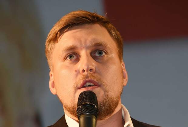 Уехавший в США комик раскрыл подробности продажи квартиры в Москве