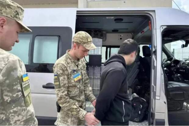 CNN: США депортируют украинцев прямо в лапы ТЦК