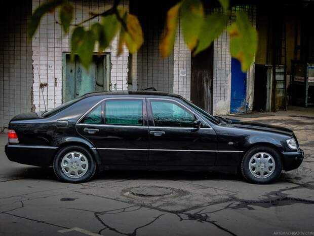 Броневик из девяностых авто, 9gag, drive2, Mercedes, 90-е, броневик, длиннопост, Интересное