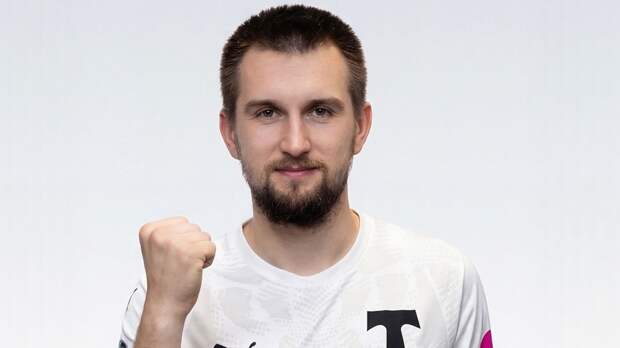 Изящный гол Уткина в концовке принес «Торпедо» победу над «Челябинском»