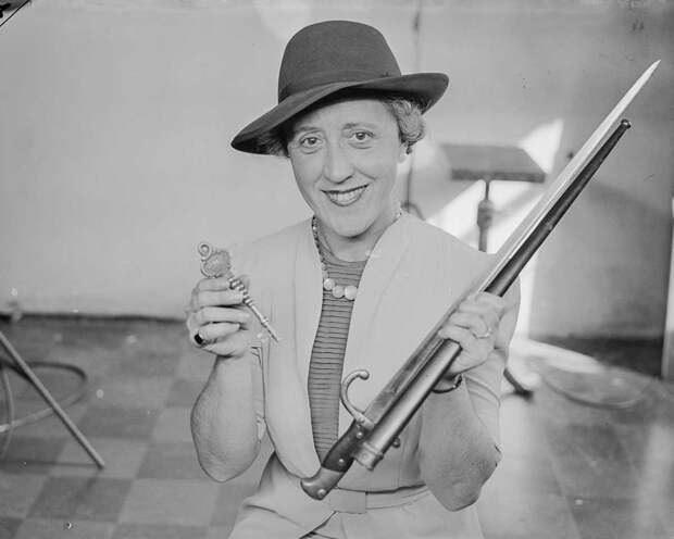 1942 год: Как американцы собирали металлолом для военной промышленности