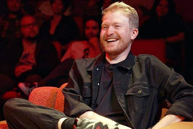 Уехавший из России в США комик станет отцом