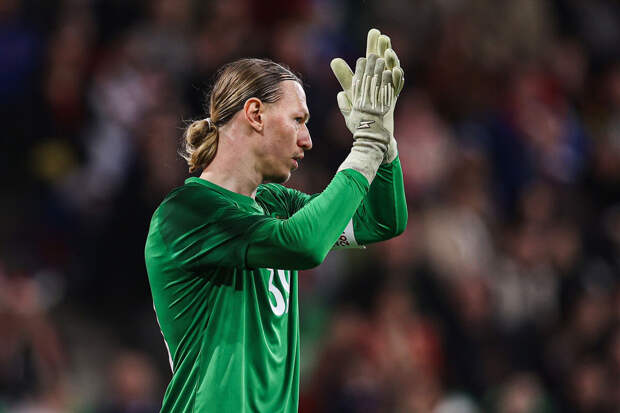 Агент Гурцкая заявил, что "ПСЖ" продлит контракт с Сафоновым