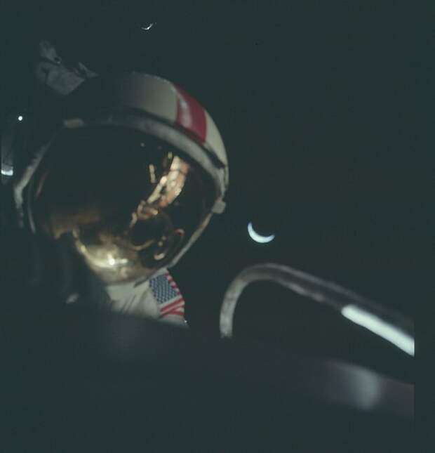 Редкие фотографии Луны от NASA