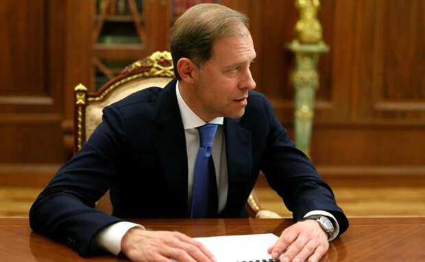 Мантуров: Россия откладывает поставки вворужения за рубеж