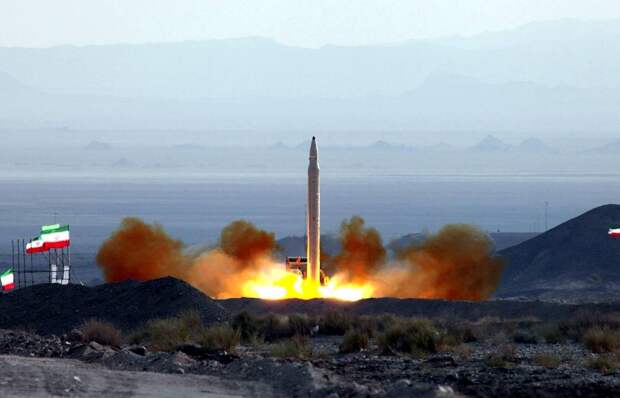 Иран заявил посредникам, что арсенал его вооружений далеко не исчерпан, пишет WSJ