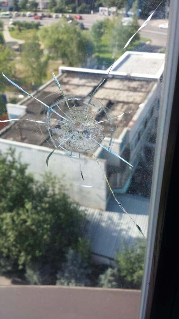 Пригожин рассказал об обстреле его квартиры из карабина