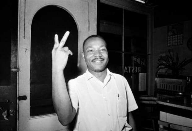 Редкие и неизвестные фотографии знаменитостей (29 фото)