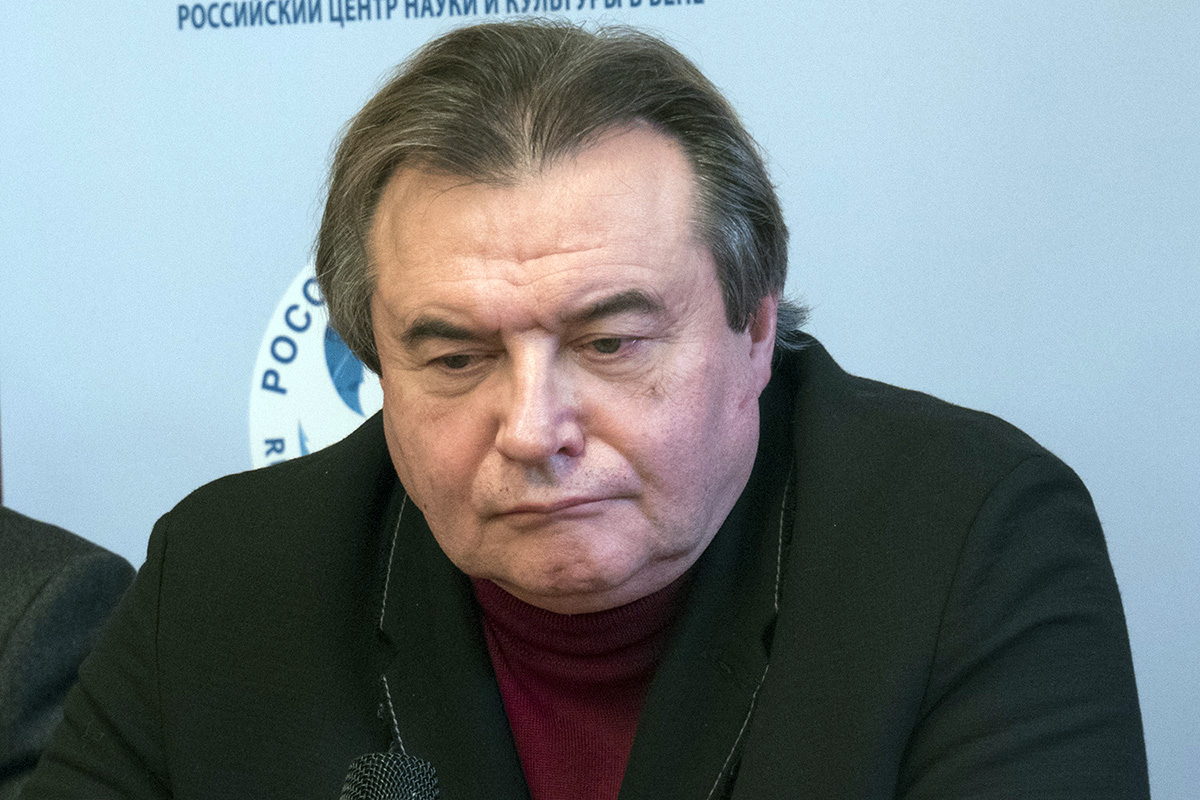 Учитель ответил на претензии сына Цоя