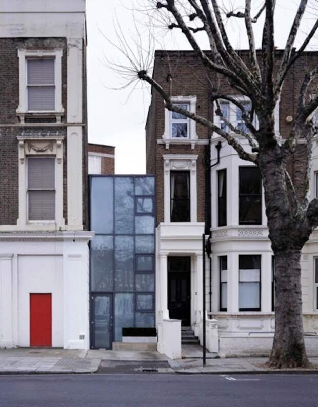 2. Silver House, Лондон. Стена с улицы меньше 3 м в ширину. в мире, дома, люди