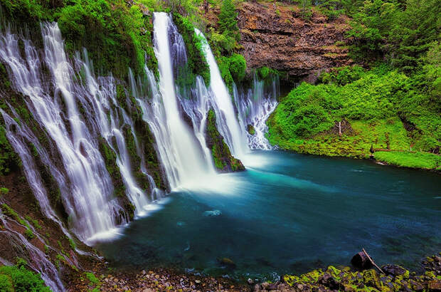 Водопады Барни (Burney Falls)