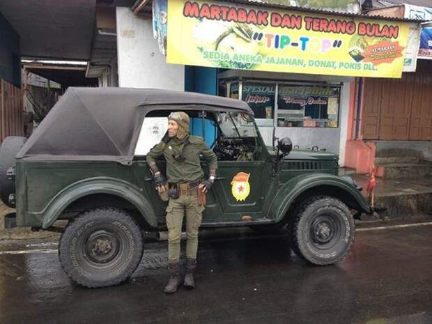 Наш "Козлик" в далекой Индонезии авто, газ, газ-69, индонезия