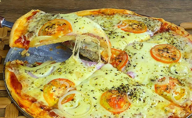 Пицца как в Италии, но без хлопот с тестом: замешиваем основу просто в блендере