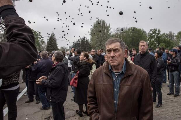 Траурные мероприятия в Одессе, посвященные годовщине пожара в Доме профсоюзов 2 мая 2014 года 