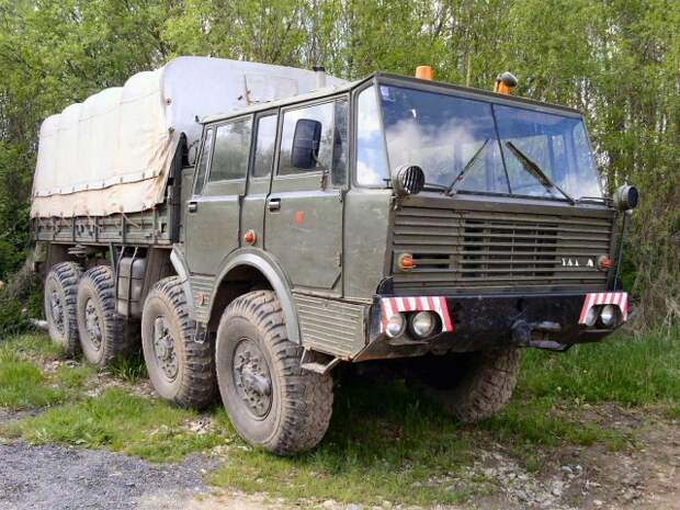 6. Tatra 813 автомобили, военная техника, военные машины