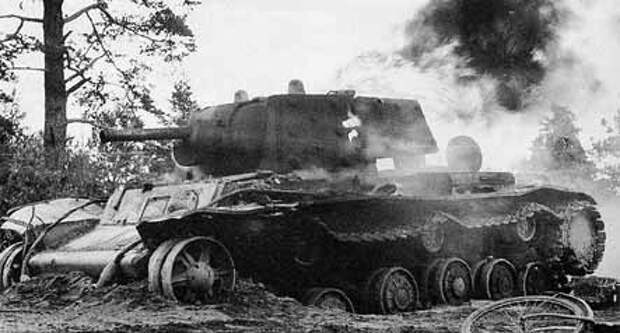 Файл:Destroyed KV1 in Aunus.jpg