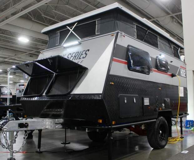 Караван HQ12 от Black Series, самый маленький по размерам в своей линейке авто, дома на колесах, кемпинг, отдых, прицепы, трейлер, трейлеры, фото