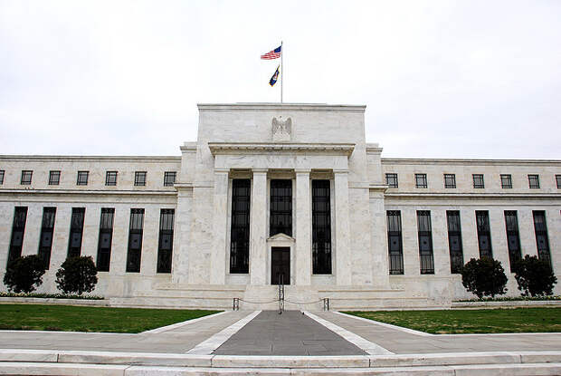 Глава ФРС заявила о необходимости дальнейшего повышения ставок
