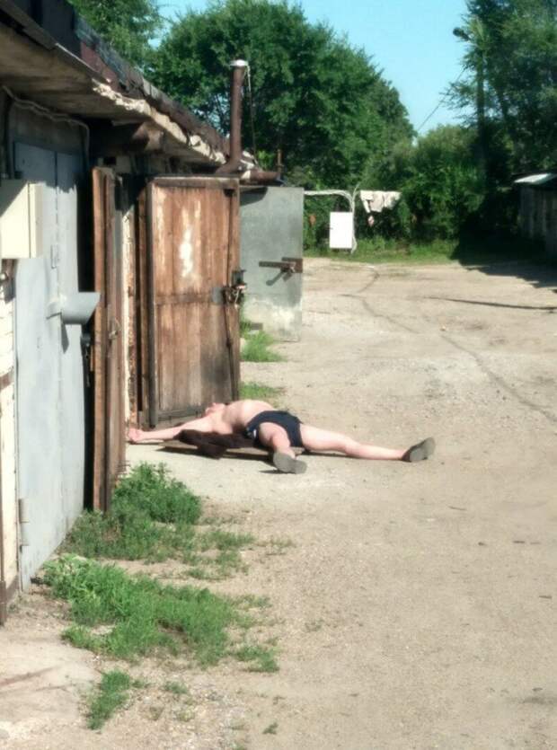 Пятой точкой во дворе, а мечтами в Сочи