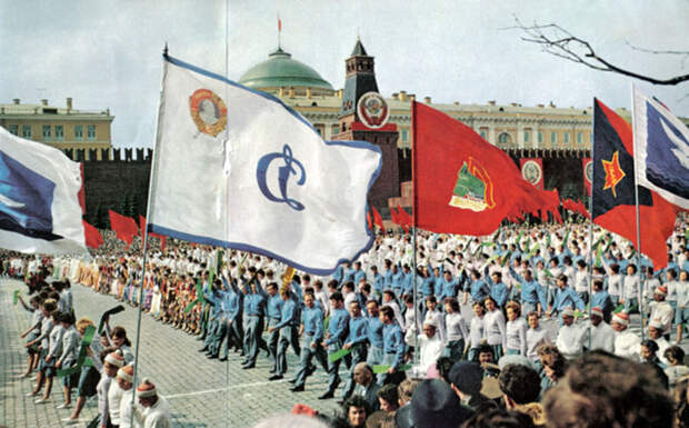 Советская жизнь в фотографиях 