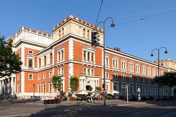 Здание Венской фондовой биржи