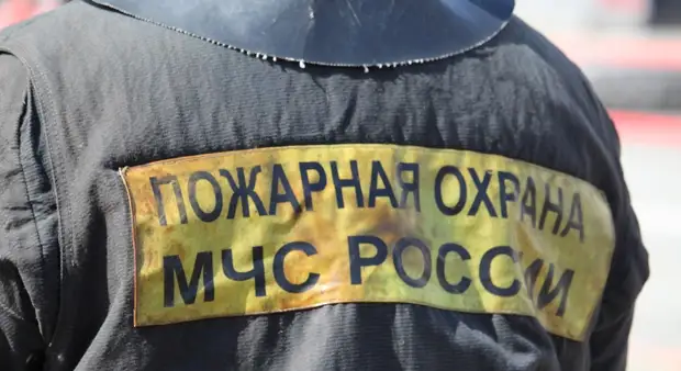 В Волгодонске сгорел цех по изготовлению офисной мебели