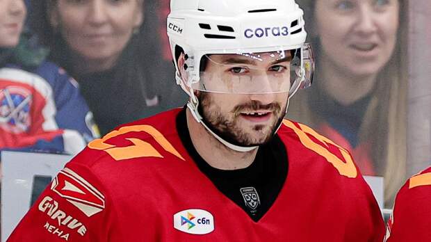 Нападающий «Авангарда» Фьоре пропустит три ближайшие игры из-за перелома