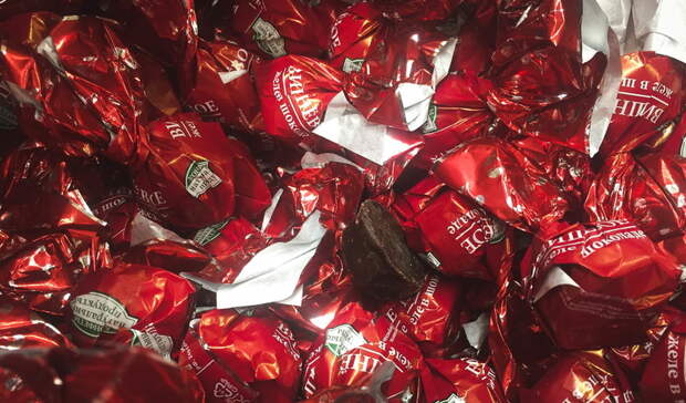 Нижегородская мэрия купит конфеты за 300 тысяч рублей