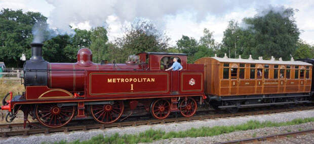 A-lovely-shot-of-our-two-most-recent-restoration-projects-Metropolitan-locomotive-No.1-and-Jubilee-Carriage-353-seen-together-to-celebrate-the-Undergrounds-150th-anniversary A-lovely-shot-of-our-two-most-recent-restoration-projects-Metropolitan-locomotive-No.1-and-Jubilee-Carriage-353-seen-together-to-celebrate-the-Undergrounds-150th-anniversary