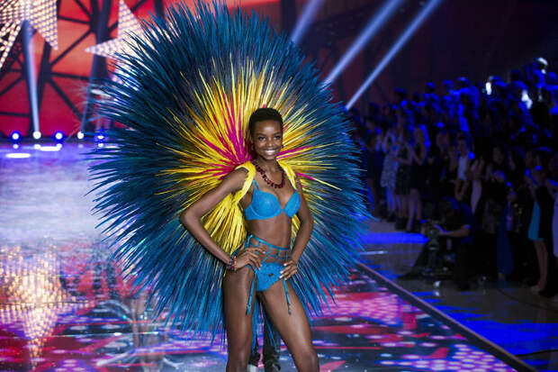 Шоу Victoria`s Secret 2015 девушки, лондон, мода, шоу