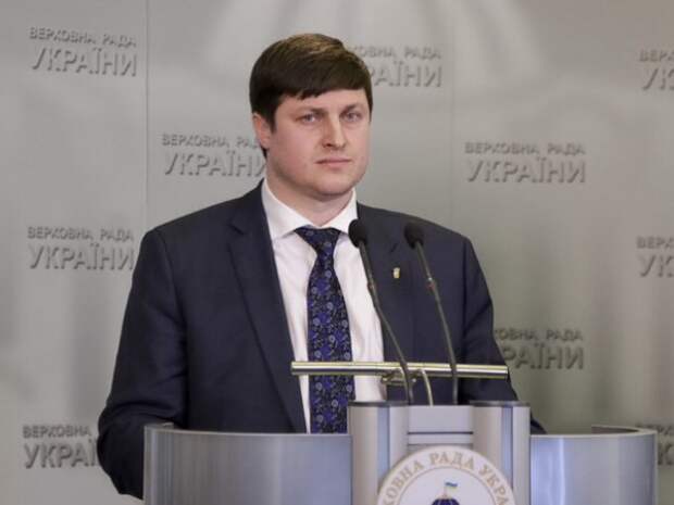 В Раде подтвердили информацию о хищениях в Кабмине Яценюка В Раде подтвердили информацию о хищениях в Кабмине Яценюка
