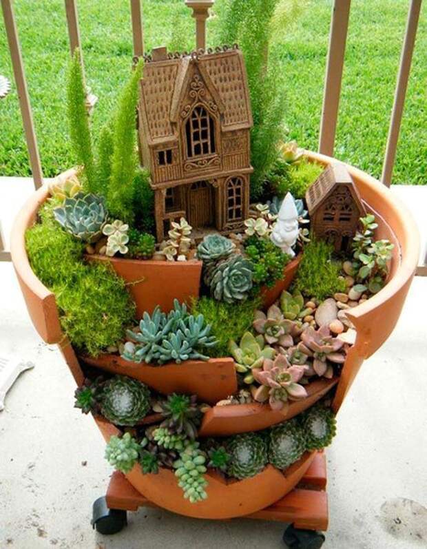 Миниатюрные сады в разбитых горшках (подборка, Diy)